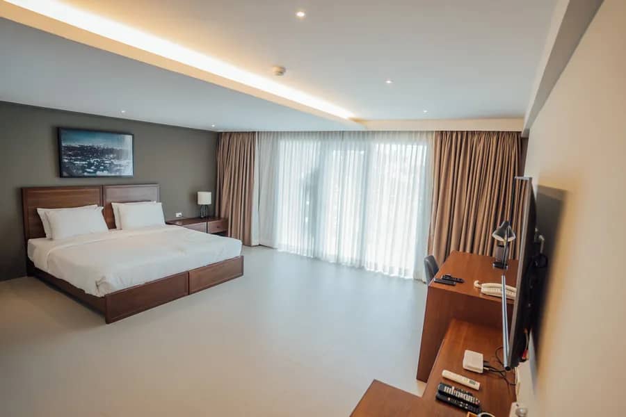 Seaview Suite - image
