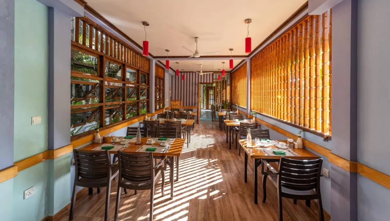 Dining area at Kamadhoo Inn