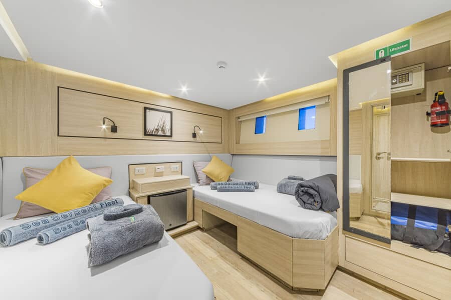 Standard Twin Lower Deck - image