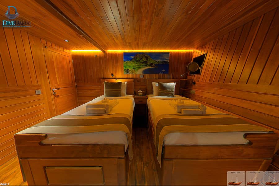 Deluxe twin/double Lower Deck - image