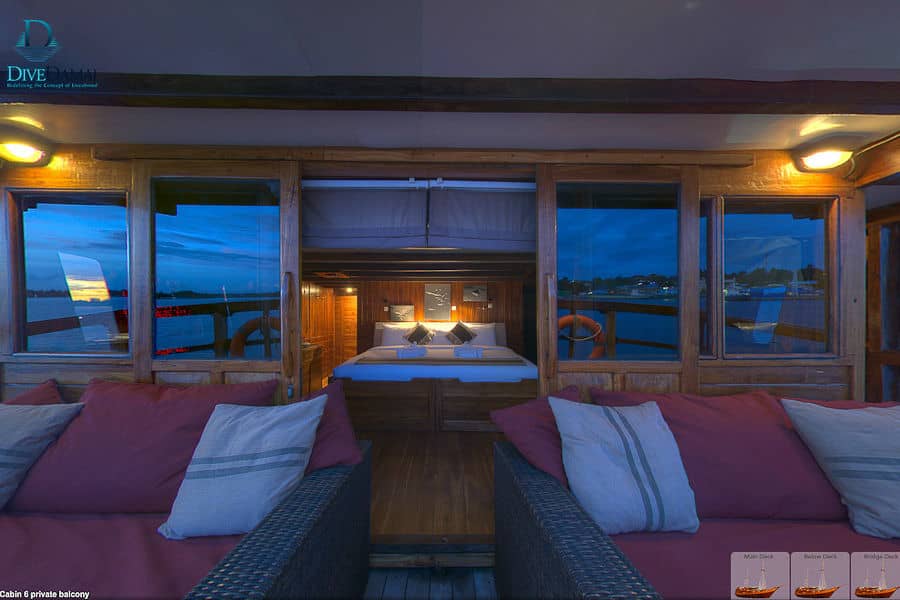 Master Main Deck - image