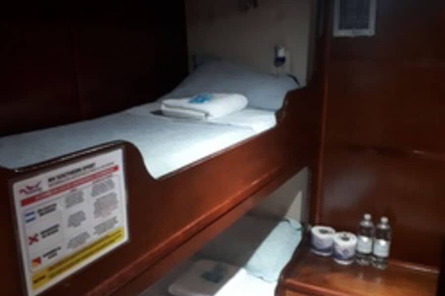 Comfort Main Deck - image