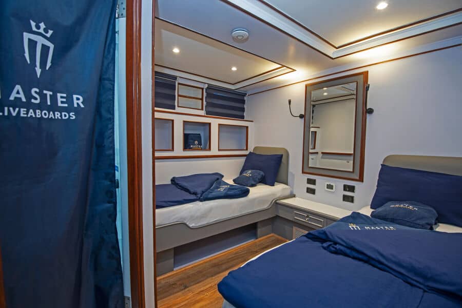 Classic Twin Lower Deck - image