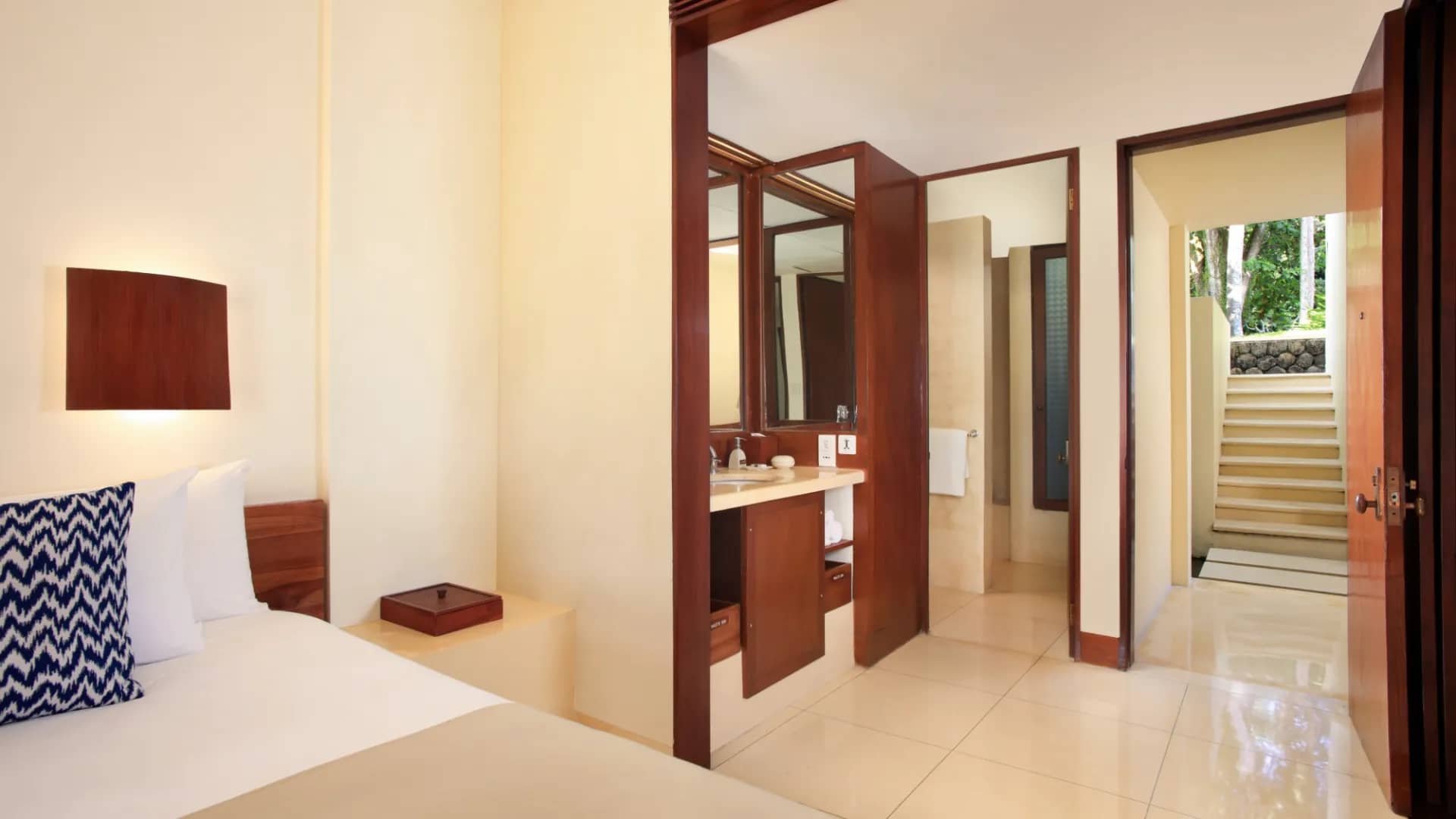 King Room - image King Room - image