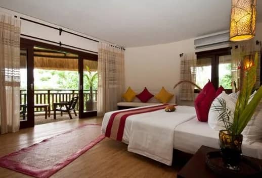 Ocean View Deluxe Room - image Ocean View Deluxe Room - image