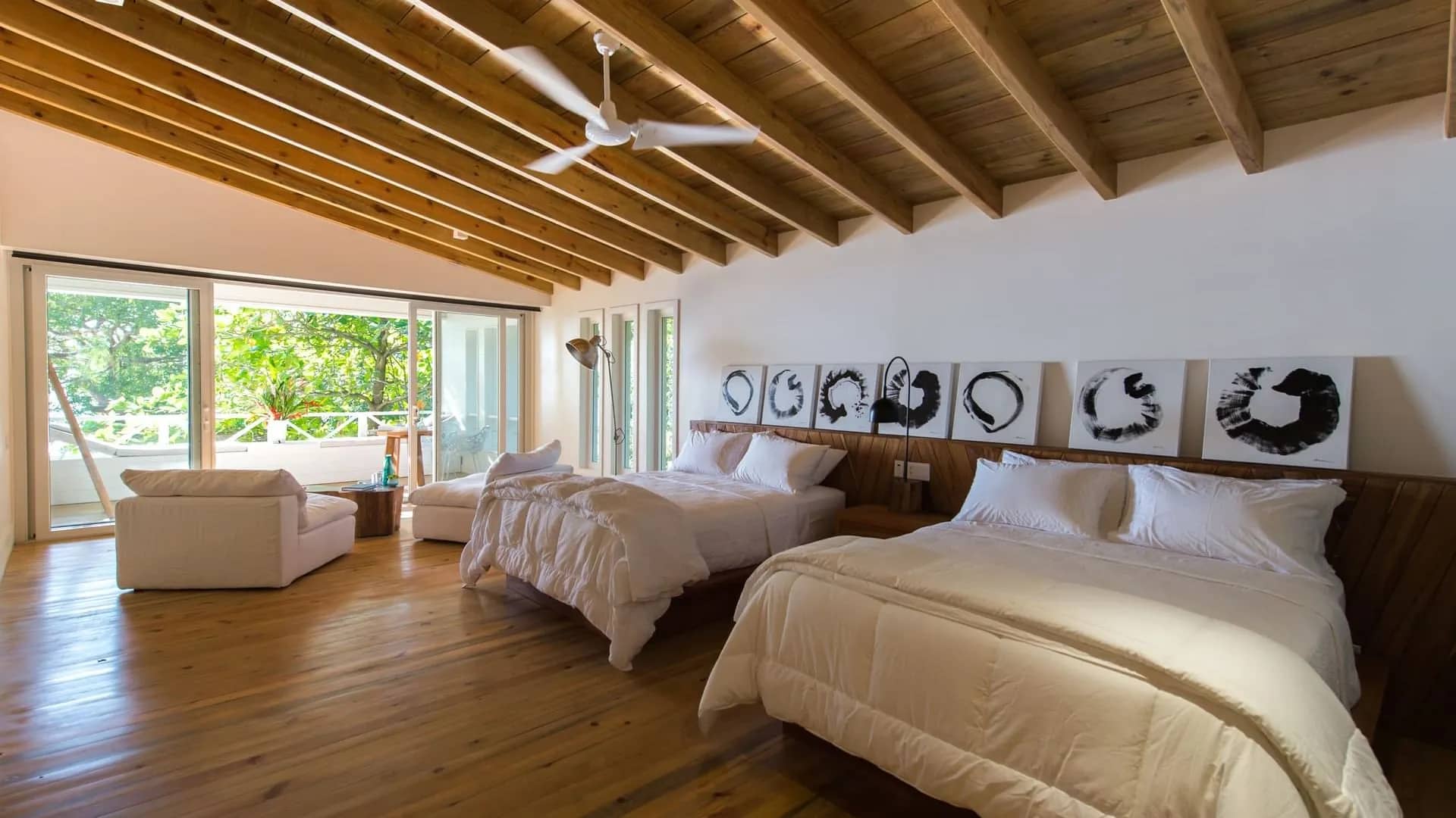 Luxury Double Suite Ocean View With 2 Queen Sized Beds - image Luxury Double Suite Ocean View With 2 Queen Sized Beds - image