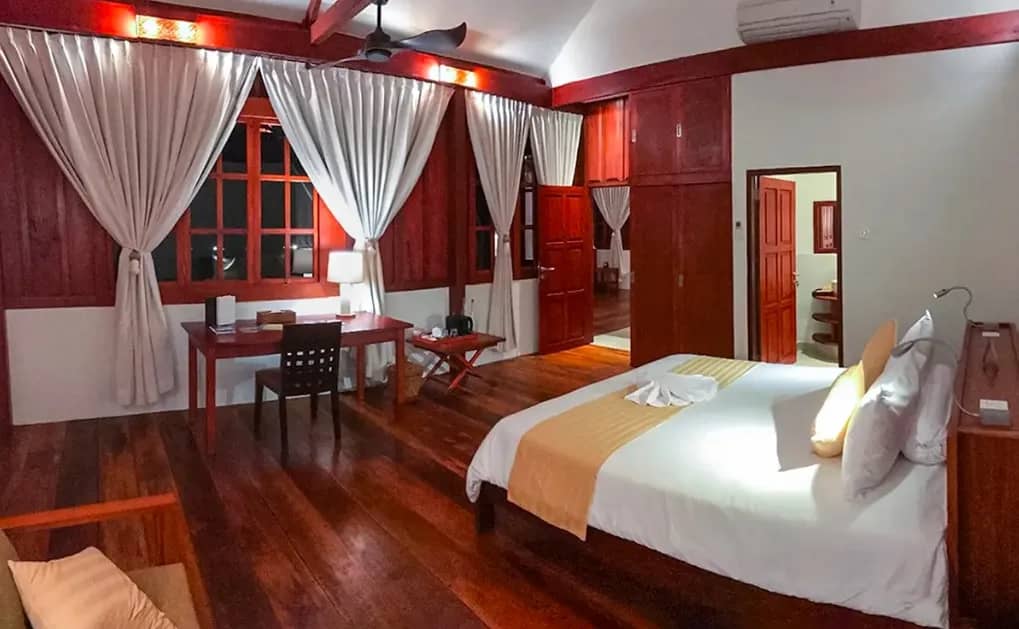 2 Bedroom Turtle Beach Bungalow - image 2 Bedroom Turtle Beach Bungalow - image