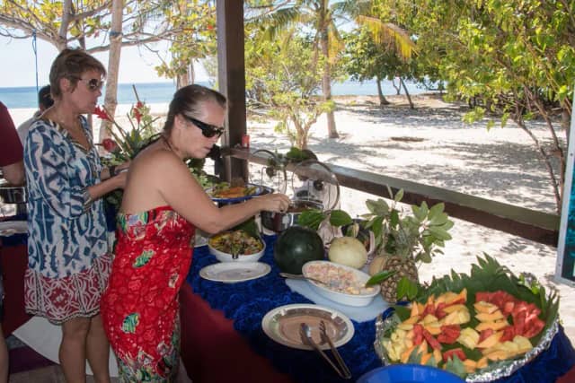 M/V Discovery Palawan M/V Discovery Palawan