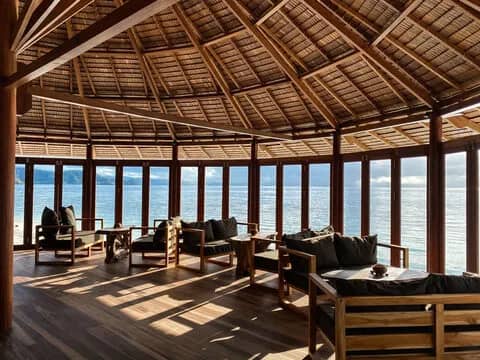 Lounge area overlooking the water Lounge area overlooking the water