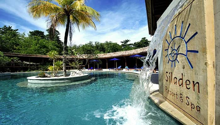 Swimming pool at Siladen Resort & Spa Bunaken Swimming pool at Siladen Resort & Spa Bunaken