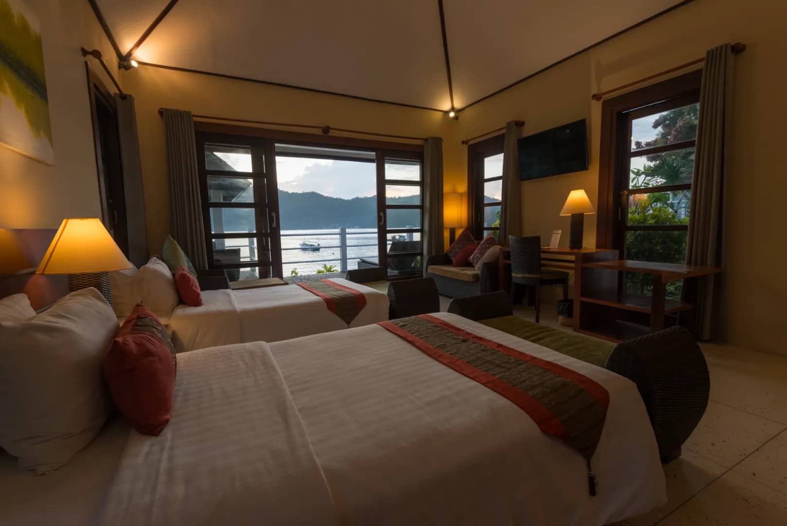 Sea Front Villa at Solitude Lembeh Dive Resort Sea Front Villa at Solitude Lembeh Dive Resort