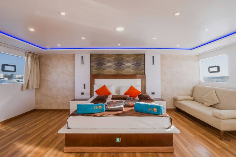 Executive Suite Upper Deck - image Executive Suite Upper Deck - image