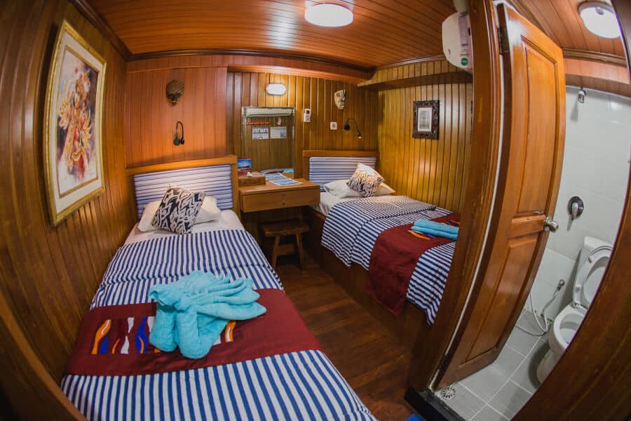 Twin Bed (301 - 302) Upper Deck - image Twin Bed (301 - 302) Upper Deck - image